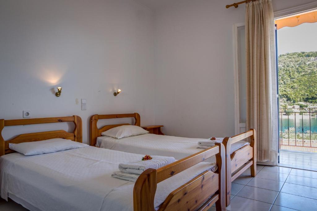 Galini Studios Sivota  Ruang foto